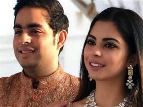 akash pic|isha ambani pictures.